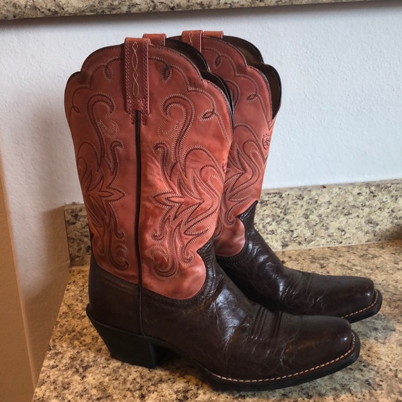 Ariat Shoes - Ariat cowgirl boots